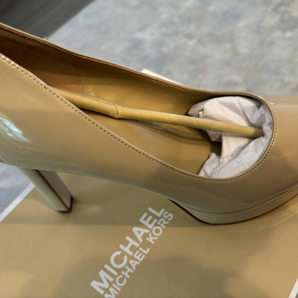 Michael Kors Chantal Faux Patent Leather Platform Pump - Picture 8 of 9